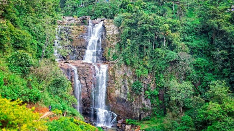 Nuwara Eliya to Kandy: Transfer with Waterfall & Tea Tour - Ambuluwawa Tower is the trip’s boldest stop