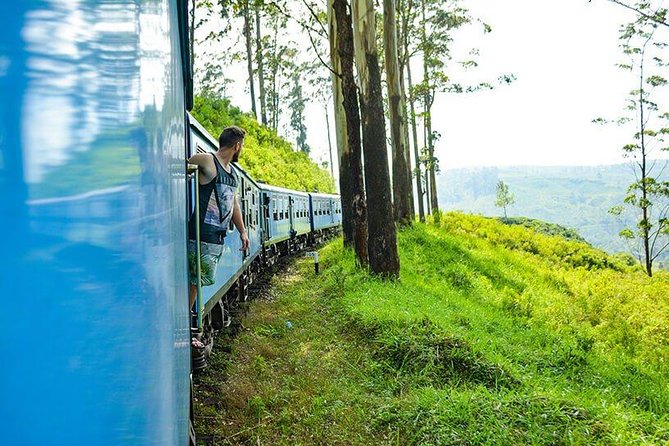 Nuwaraeliya (Nanuoya) to Ella Reserved Train Tickets - What the reserved seat changes
