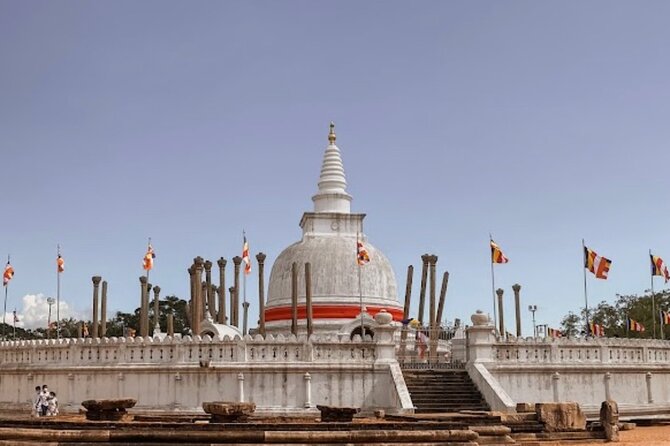 One Day Tour - Sacred city of Anuradhapura & Sacred city of Mihintale. (Sunset) - Lampa’s teaching style matters
