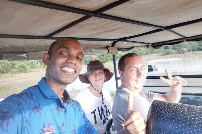 Paradise Udawalawe Safari Tours - Leaving Tangalle before the heat