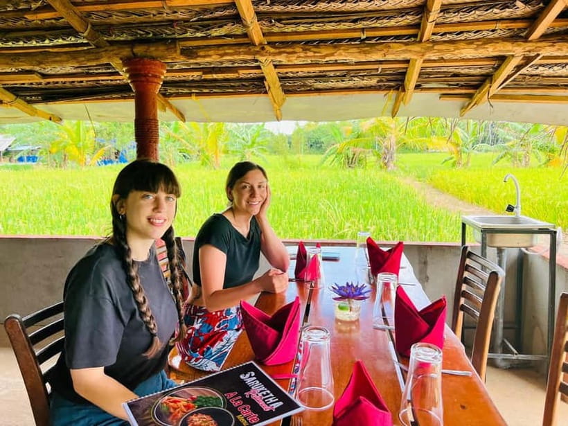 Polonnaruwa Day Tour from Kandy (Private ) - Wood carving and batik: traditional skills in action