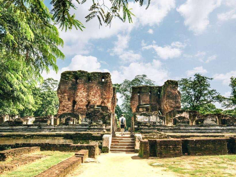 Polonnaruwa: Private Guided Cycling Tour with Hotel Pickup - Is $55 good value?