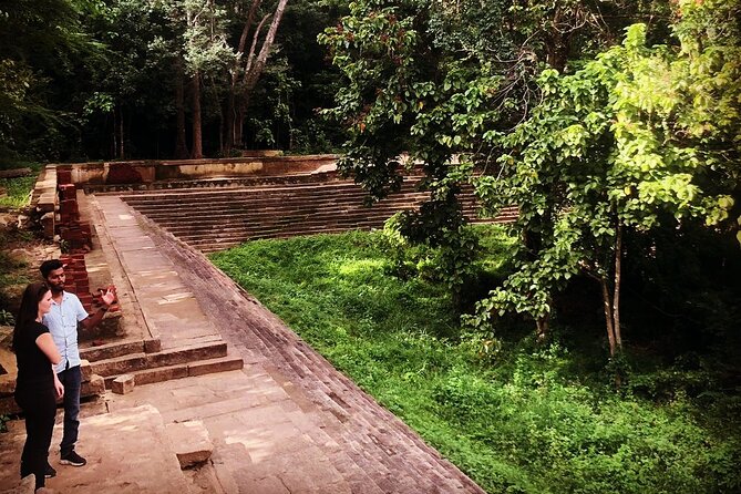 Private City Day Tour in Anuradhapura - Rathna Prasadaya, guardstones, and Eth Pokuna