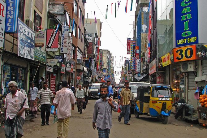 Private Colombo City Tour by Sri Lanka Private Drivers - What the private vehicle and driver-guide add