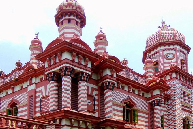 Private Colombo City Tour by Sri Lanka Private Drivers - Colombo National Museum and the natural heritage collection