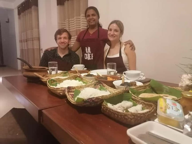 Private cooking class - Personalized classic menu - Meeting Sithara and Upali in their home