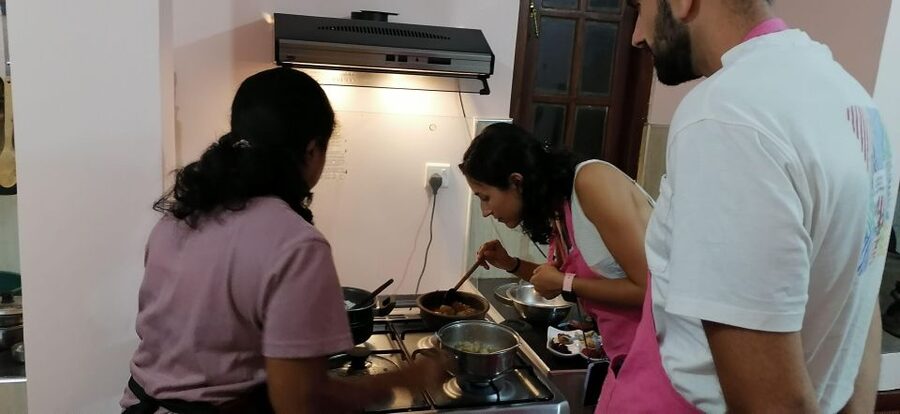 Private cooking class - Personalized classic menu - What the $42 price really covers