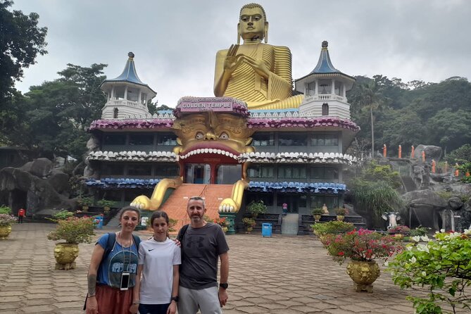 Private Dambulla Sigiriya Tour from Kandy with friendly chauffeur - The Ranweli Spice Garden stop