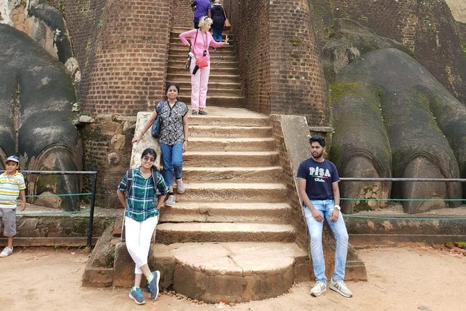 Private Dambulla Sigiriya Tour from Kandy with Lunch - The real price is higher than $59
