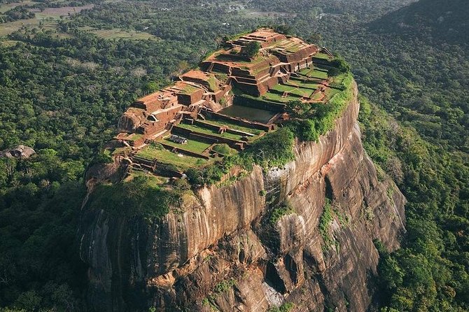 Private day tour to Sigiriya and Dambulla from Colombo - Key points to know before booking