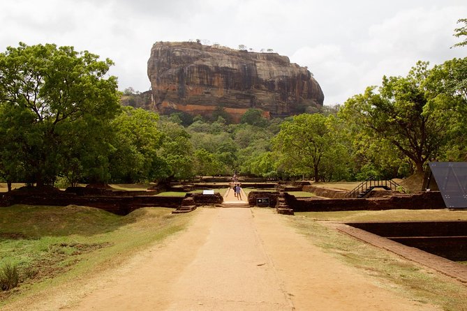 Private Day Trip to Sigiriya, cave and National park Safari Tour - The real timetable: 11 to 12 hours on paper, longer from Colombo