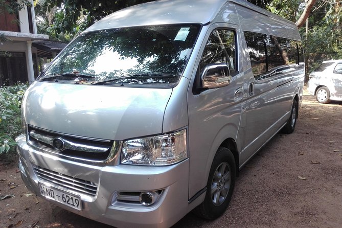 Private drivers in Sri Lanka - Cars, Vans, and the Comfort of a Private Ride