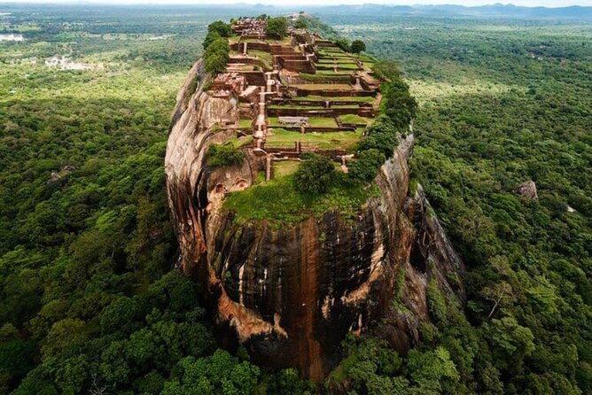 Private Full Day Tour Sigiriya and Dambulla From Kandy - The quick take