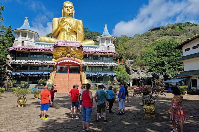 Private Full Day Tour Sigiriya and Dambulla From Kandy - What this Kandy day trip is really like