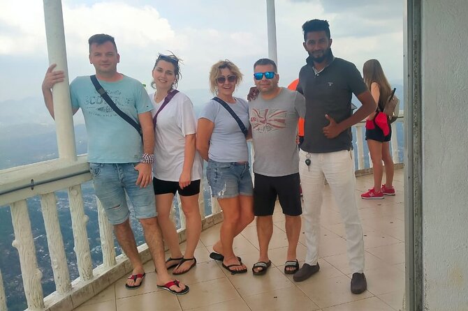Private Multi Day Tour from Sri Lanka - The guide factor: Shalika’s strongest advantage