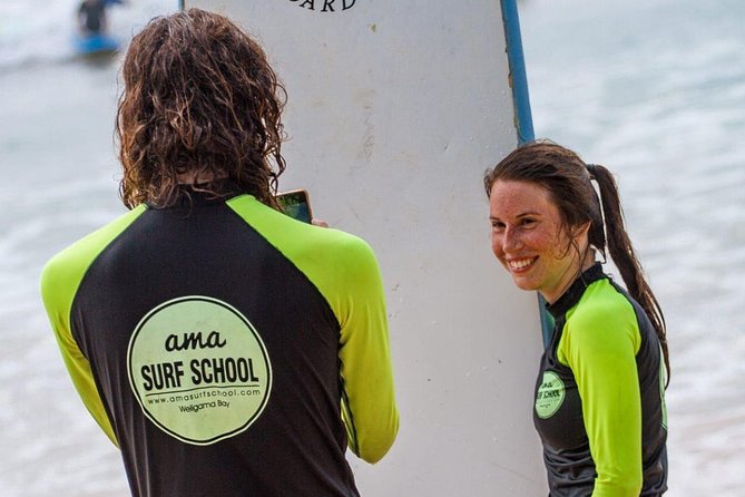 PRIVATE Surf lesson for Beginners Couple - What happens before you enter the water