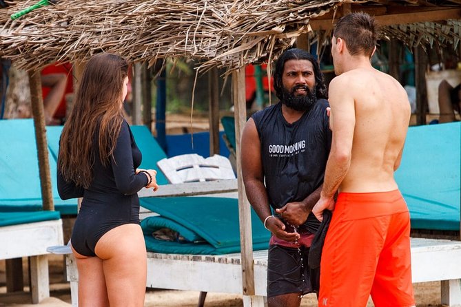PRIVATE Surf lesson for Beginners Couple - The water session: paddling, turning, and first waves