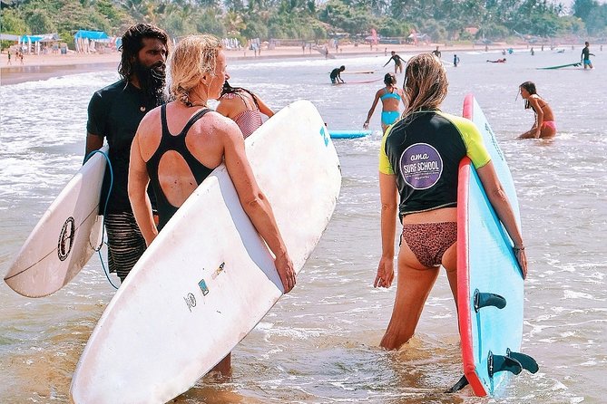 PRIVATE Surf Lesson for Intermediate - Why Weligama works for an intermediate lesson