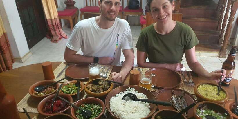 Private Traditional Sri Lankan Cooking Class in Kandy - The market stop adds a useful first lesson