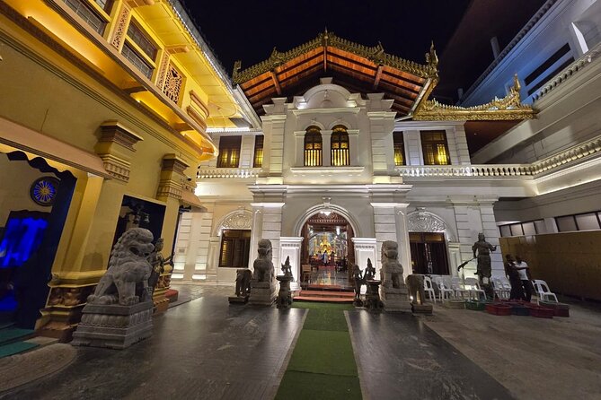 Ride and Explore Colombo and Food By Tuk Tuk Tour All Inclusive - Parks, tea, handicrafts, and the shopping stops