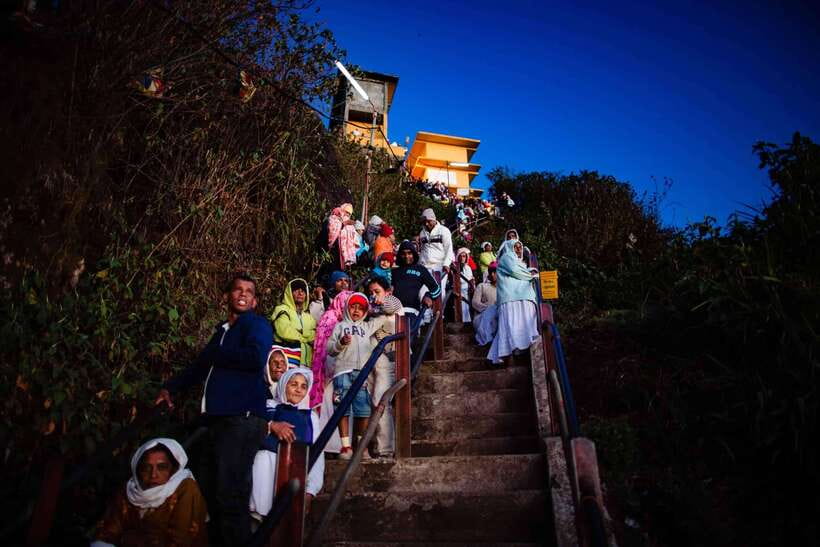 Sacred Sunrise Adventure: Adam’s Peak Day Tour - Waiting for sunrise at the summit