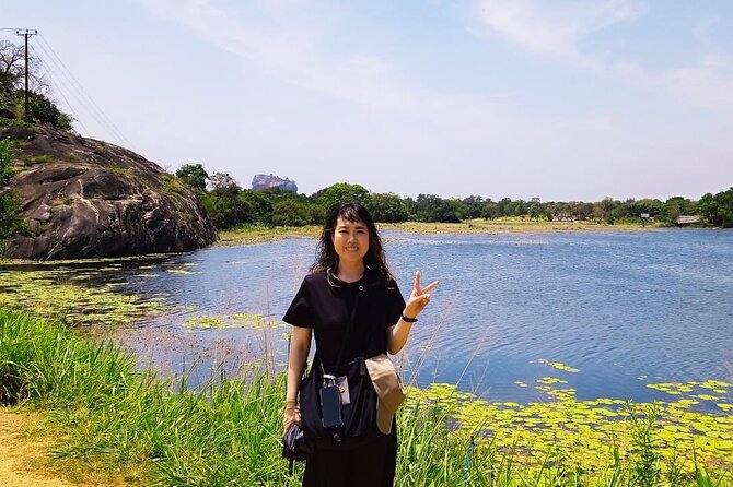 Safari Day Tour to Sigiriya Lion Rock and Golden Cave Temple - What the service seems to do well