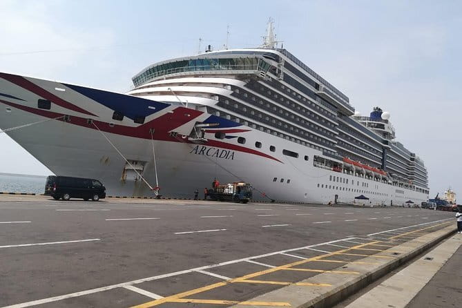 Shore Excursion Colombo Port To Colombo City Tour for 4 to 6 People - What the $106.67 price really buys you