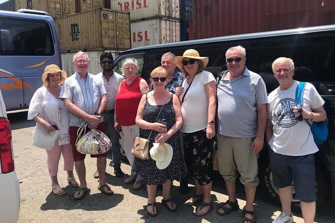 Shore Excursion to Colombo City Tour & Kelaniya Temple for 2 People - Key points at a glance