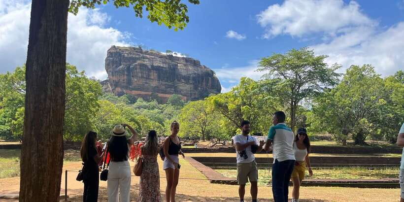 Sigiriya and Dambulla day tour from Ella - Lunch, crafts, and a pause after the stairs