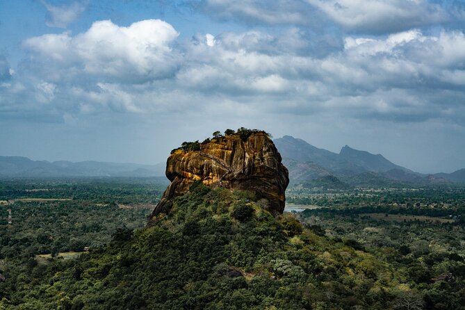 Sigiriya and Dambulla Private Day Tour - Two hours beneath Dambulla’s painted caves