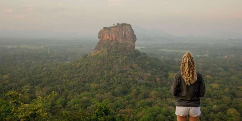 Sigiriya and Pidurangala Rock From Colombo - Meeting wood carvers and batik makers