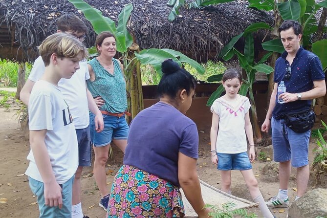 Sigiriya & Dambulla Day Tour from Kandy with free Guiding - The larger five-day Sri Lanka route does not match the two-day plan