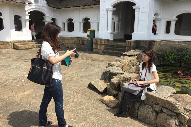 Sigiriya & Dambulla Day Tour - Dambulla’s Cave Temples Come First