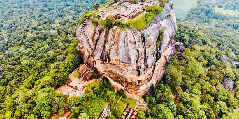 Sigiriya & Dambulla: Private Day Tour From Trincomalee - Arriving at Sigiriya Rock Fortress