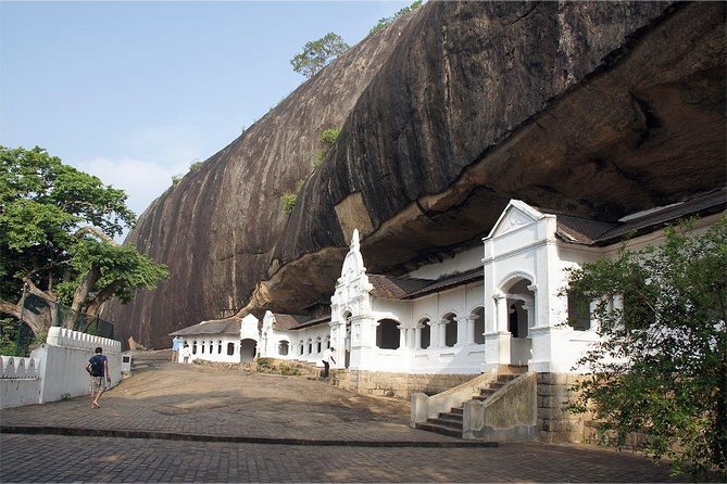 Sigiriya & Dambulla Private Day Trip with Entry Fees & Lunch - Lunch, tickets, and the real value of $130