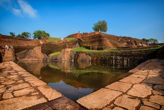 Sigiriya Day Tour from Colombo or Negombo by Private Car / Van - A 12-hour day requires realistic expectations