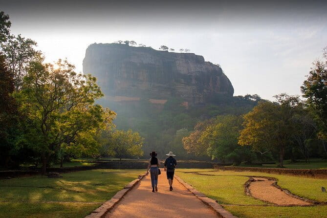 Sigiriya & Habarana: Sunrise Hot Air Balloon Ride Experience - Habarana and the Golden Temple