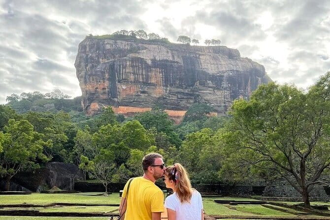 Sigiriya Hike & Minneriya Safari Private Full Day Tour - Why this day trip works from Anuradhapura