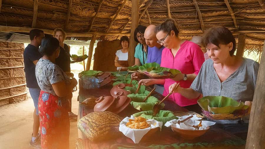Sigiriya: Sigiriya or Pidurangala Sunrise/Sunset Hike - What happens from hotel to viewpoint