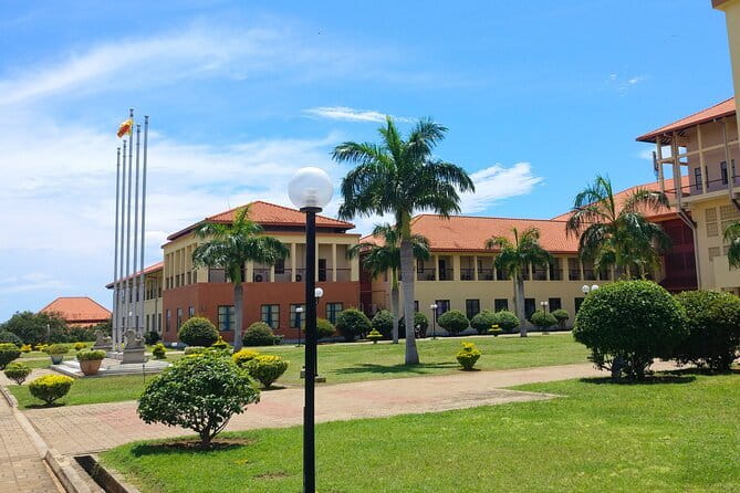 Small Group Hambantota City Tour - Starting in Hambantota City