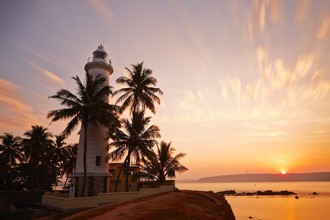 Southern Coast Highlights from Colombo - The Galle Fort Lighthouse and Indian Ocean views