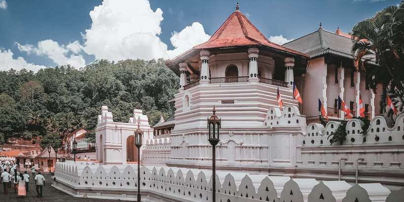 Sri Lanka: 2N3Day guided FULL TOUR with hotel accommodations - What $299 covers on this three-day route