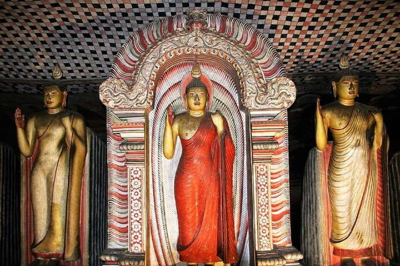Sri Lanka: 7-Day Off-The-Beaten Path Private Tour - Day 6: Galle Fort, turtles, mangroves, and Bentota