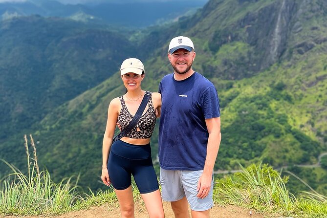 Sri Lanka: 8 Day Tour with Rich Cultural Experiences - Day 6: Ella’s easy hikes and Nine Arches Bridge
