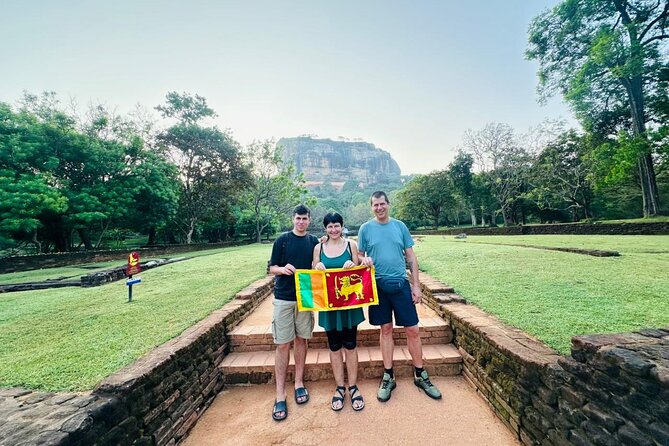 Sri Lanka 8 days Tour with Private Vehicle - Day 6: Three waterfalls and an ancient statue site