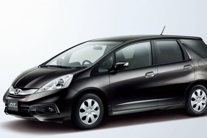 Sri Lanka Private car charter with driver and fuel. - Vehicle choice, luggage, and comfort