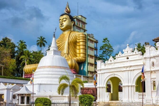 Sri Lanka Private Koggala Lake and Temple Tour - Wewurukannala’s enormous seated Buddha