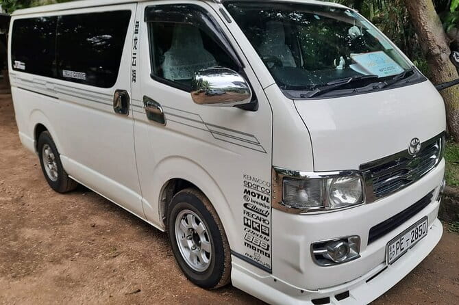Sri Lanka Round Tour with English Speaking Driver Guide and Car - Key points to know before booking