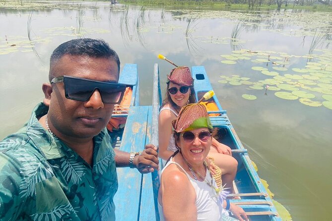 Sri Lanka Sightseeing Tour 8 Day 7 Nights ( All Inclusive ) - Day 1: Dambulla and sunset above Pidurangala
