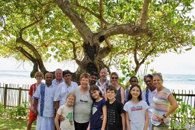 Sri Lanka V.I.P. private Tour package 4.N - 5 days oll including - Who will like this tour most